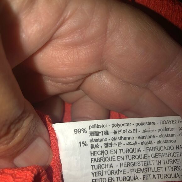 Adorable Zara Top - Picture 7 of 7